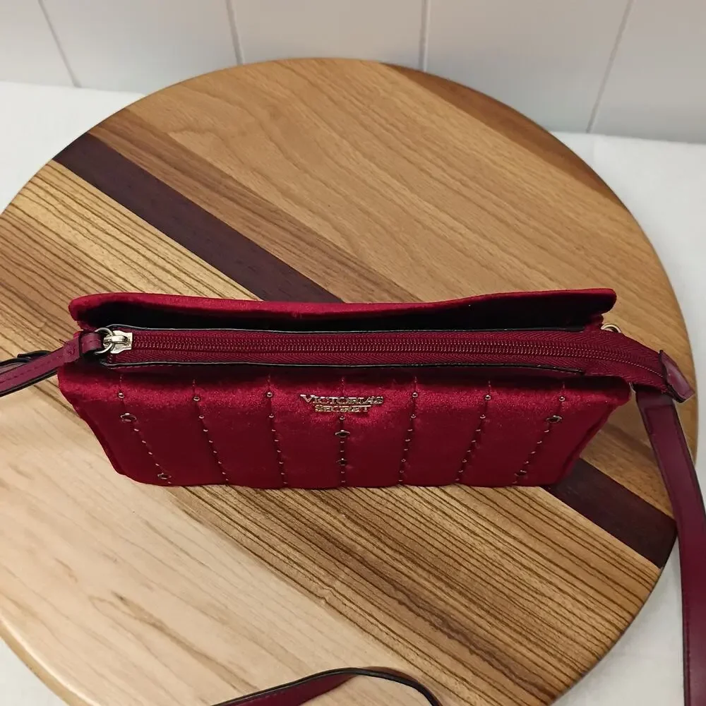 Victoria’s Secret Velvet Bond Street Shoulder Bag Cranberry Gold tone Chain Stud